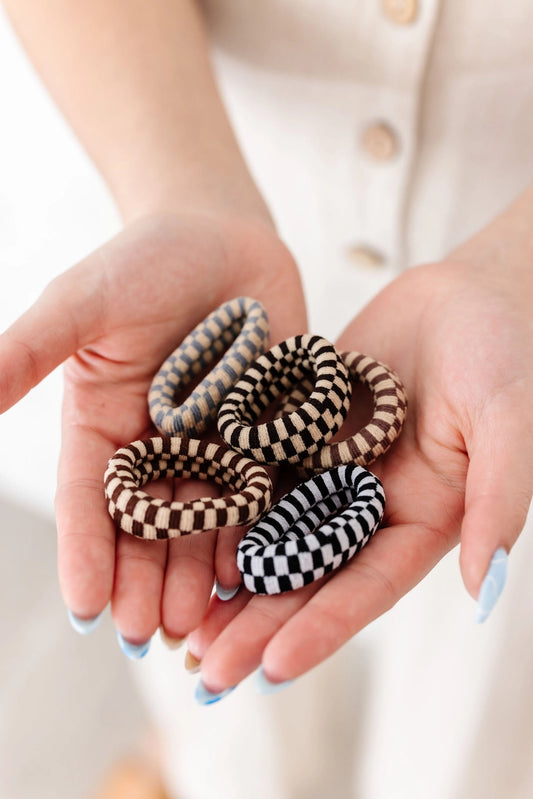 checkered chunk hair tie